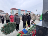 Торжественная церемония возложения цветов к мемориалам памяти