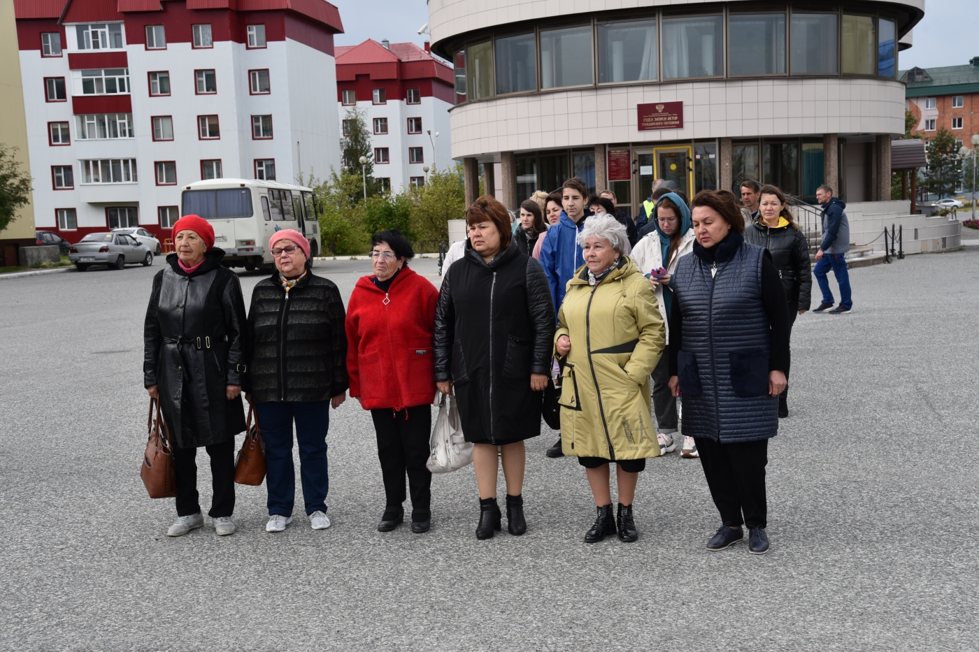 В Излучинске почтили память жертв теракта в Беслане