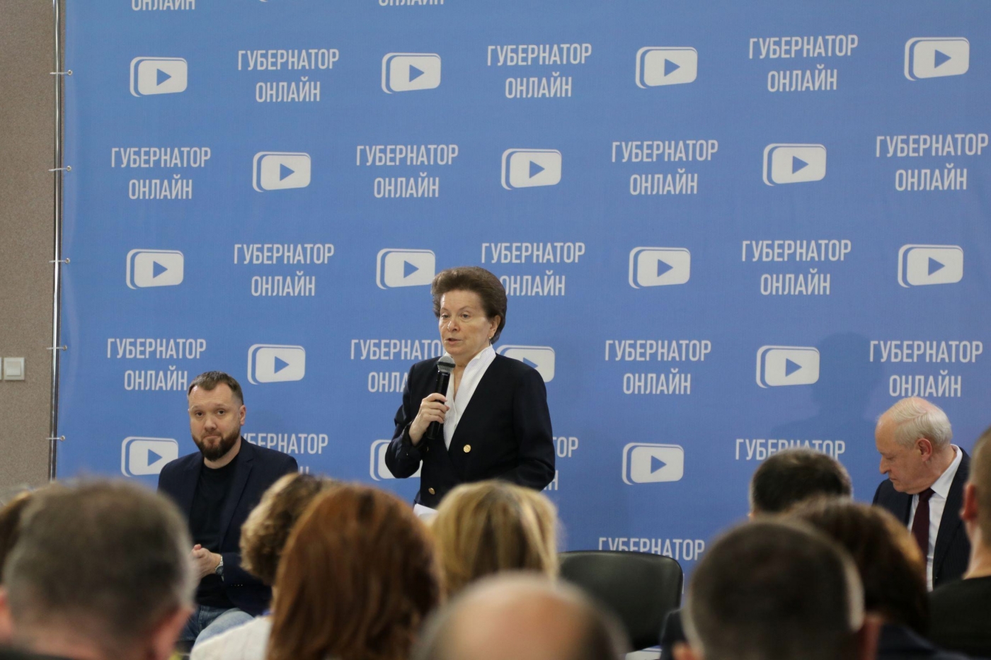 15 октября состоялась встреча губернатора Югры Натальи Комаровой с жителями района.